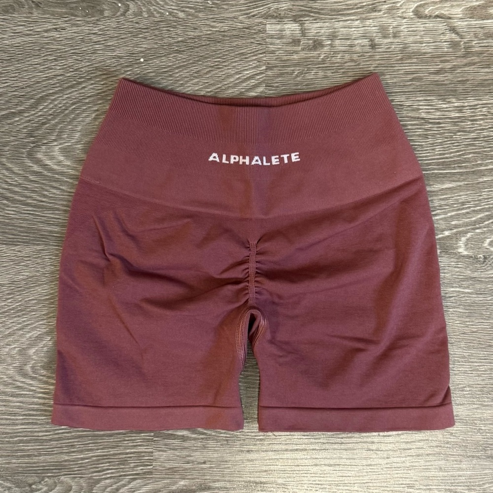 alphalete amplify shorts